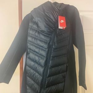 COPY - Nike women’s AEROLOFT